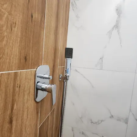 P 53 Apartment *